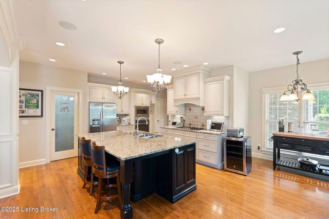 3853 Real Quiet Ln, Lexington, KY 40509