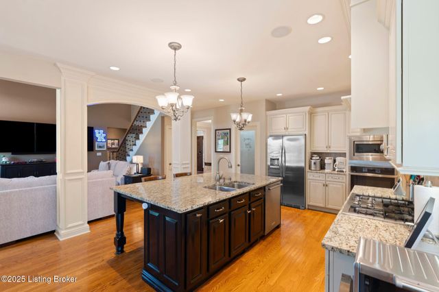 3853 Real Quiet Ln, Lexington, KY 40509