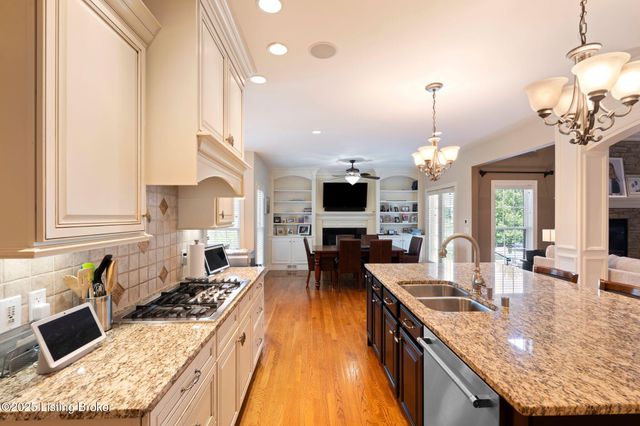 3853 Real Quiet Ln, Lexington, KY 40509