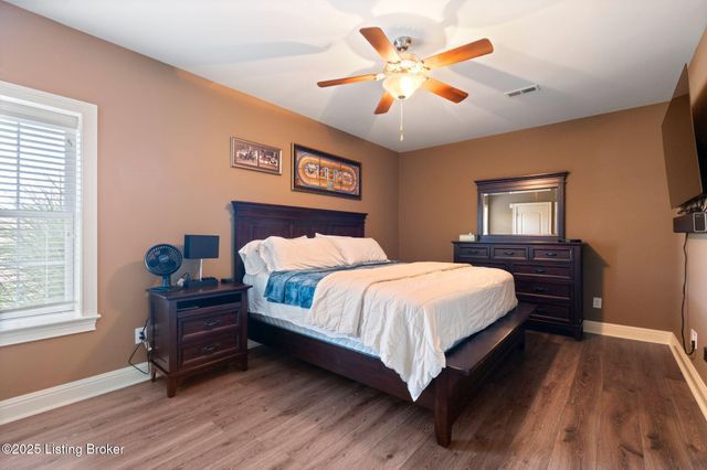 3853 Real Quiet Ln, Lexington, KY 40509