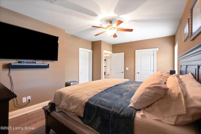 3853 Real Quiet Ln, Lexington, KY 40509