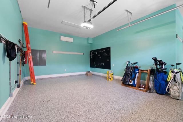 3853 Real Quiet Ln, Lexington, KY 40509