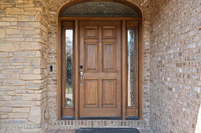 3853 Real Quiet Ln, Lexington, KY 40509