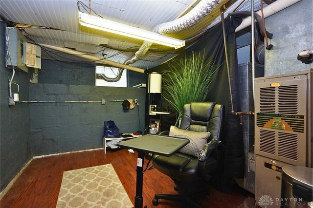 2252 Ontario Avenue, Springfield, OH 45505