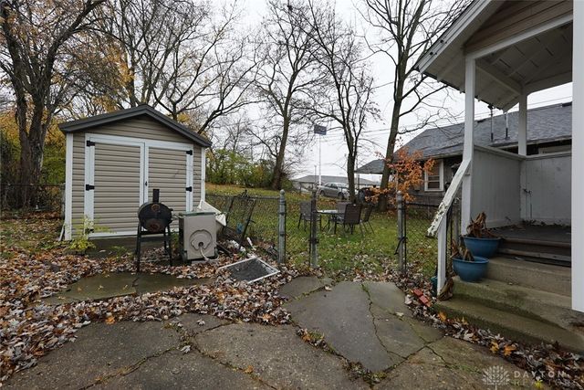 2252 Ontario Avenue, Springfield, OH 45505