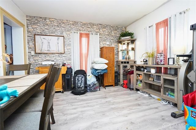 2252 Ontario Avenue, Springfield, OH 45505