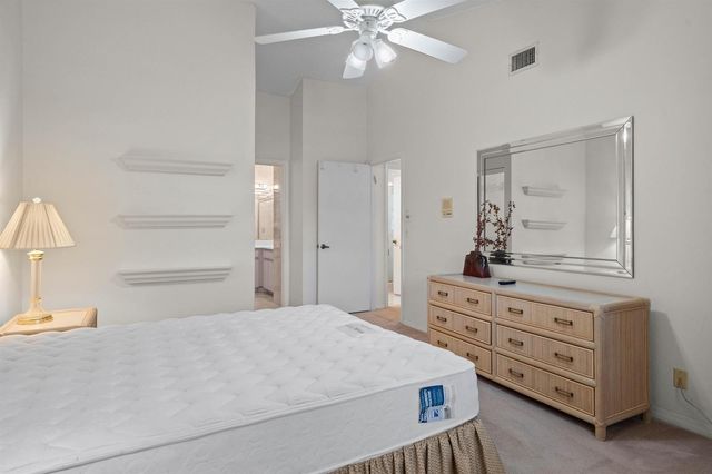 3404 Emerald Oaks Drive 803, Hollywood, FL 33021