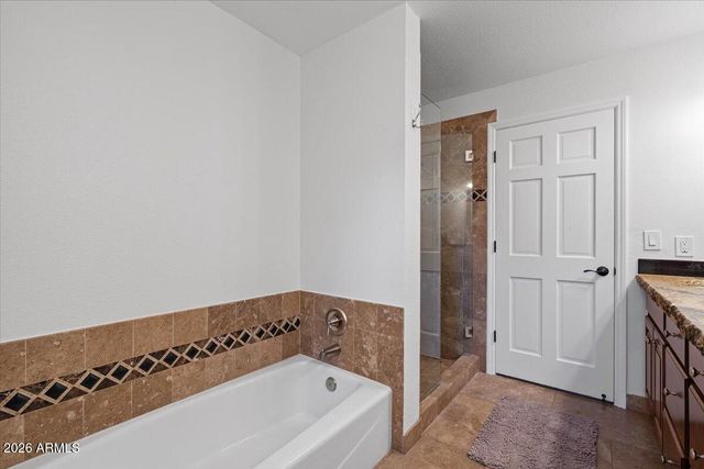 12234 S YAKI Court, Phoenix, AZ 85044