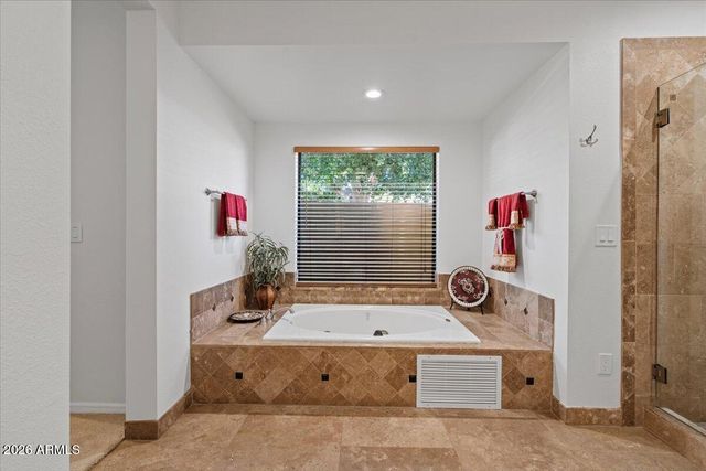 12234 S YAKI Court, Phoenix, AZ 85044