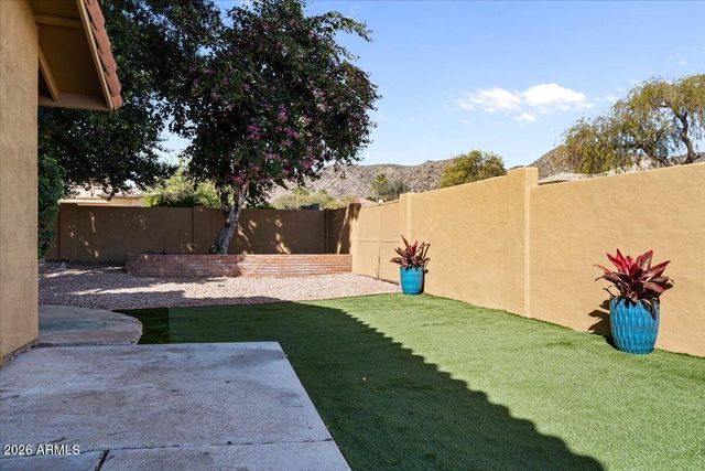 12234 S YAKI Court, Phoenix, AZ 85044