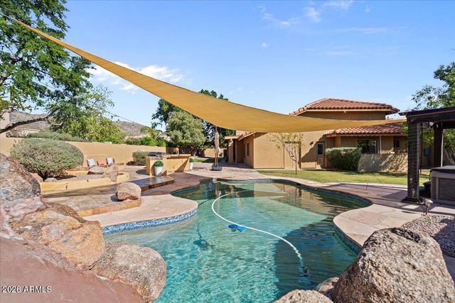 12234 S YAKI Court, Phoenix, AZ 85044