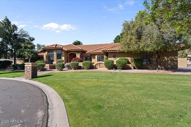 12234 S YAKI Court, Phoenix, AZ 85044