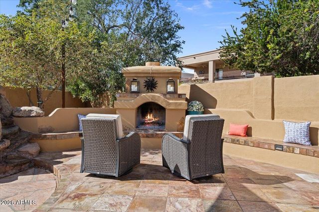 12234 S YAKI Court, Phoenix, AZ 85044