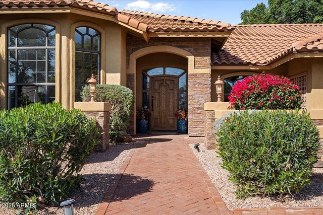 12234 S YAKI Court, Phoenix, AZ 85044