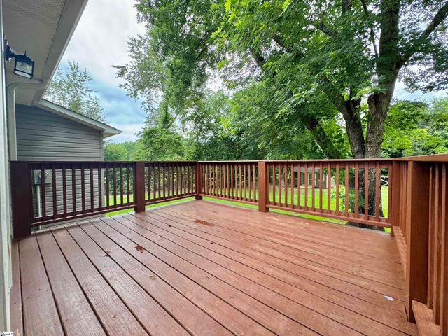 413 Jule Merck Road, Norris, SC 29667