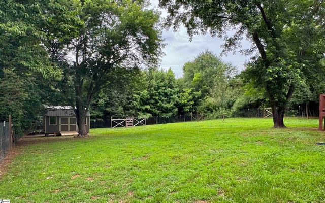 413 Jule Merck Road, Norris, SC 29667