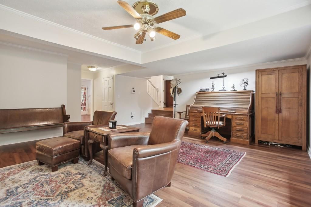 Image 21 of property listing at 240 Thistlewood Lane, Roswell, GA 30075