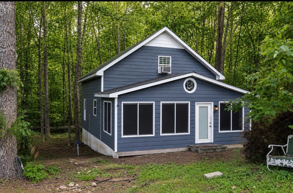 362 Jim Lyle Rd, Cumberland City, TN 37050
