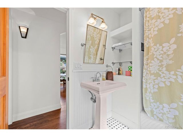 3240 W 29th Ave, Denver, CO 80211