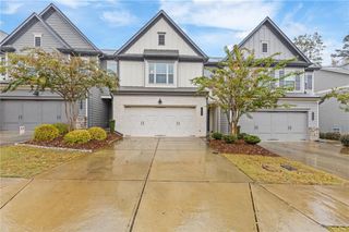 5639 Parkview Lane, Flowery Branch, GA 30542