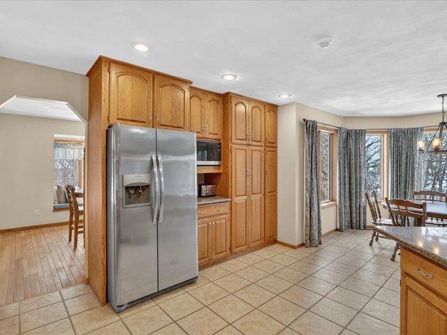 4230 N Juniper Drive, Janesville, WI 53545
