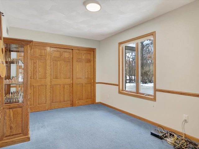 4230 N Juniper Drive, Janesville, WI 53545