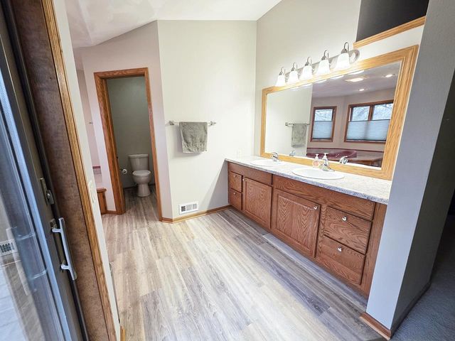 4230 N Juniper Drive, Janesville, WI 53545
