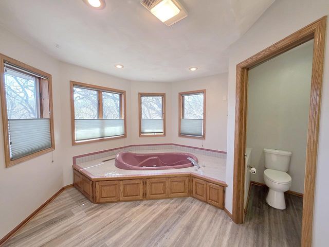 4230 N Juniper Drive, Janesville, WI 53545
