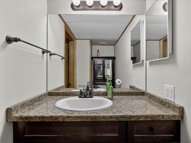 4230 N Juniper Drive, Janesville, WI 53545