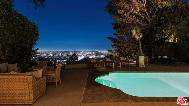 8540 Hedges Way, Los Angeles, CA 90069