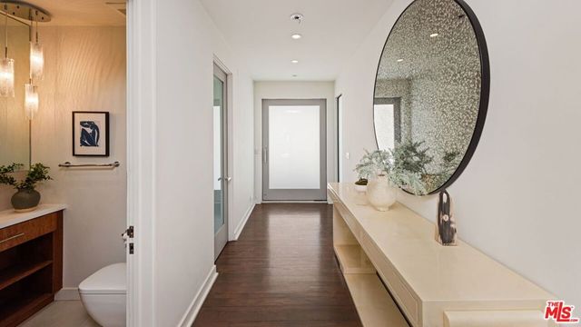 8540 Hedges Way, Los Angeles, CA 90069