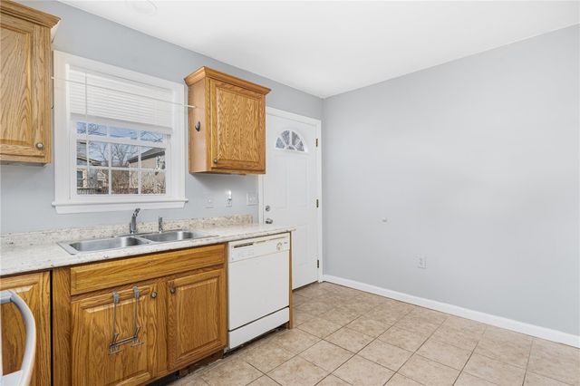 180 Berkshire Street 2, Providence, RI 02908