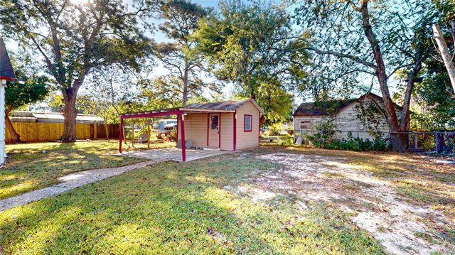 511 Pearl Street, Baytown, TX 77520