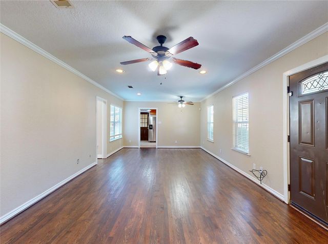 511 Pearl Street, Baytown, TX 77520