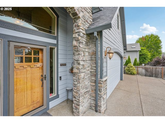 17141 Sw KING RICHARD Ct, Sherwood, OR 97140