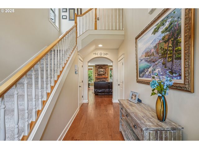 17141 Sw KING RICHARD Ct, Sherwood, OR 97140