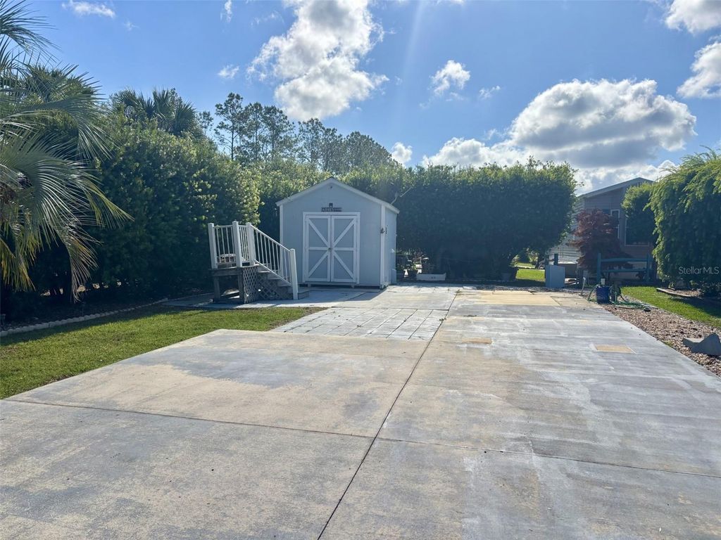 3273 NE 102ND AVENUE ROAD, Silver Springs, FL 34488