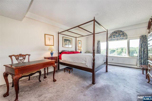 1360 Hamburg Turnpike 708, Wayne, NJ 07470