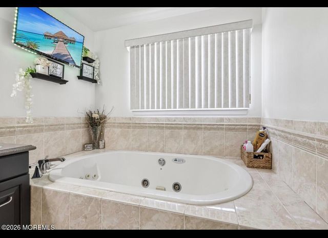 34 1st Street, Manchester, NJ 08759