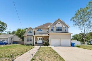 34 1st Street, Manchester, NJ 08759