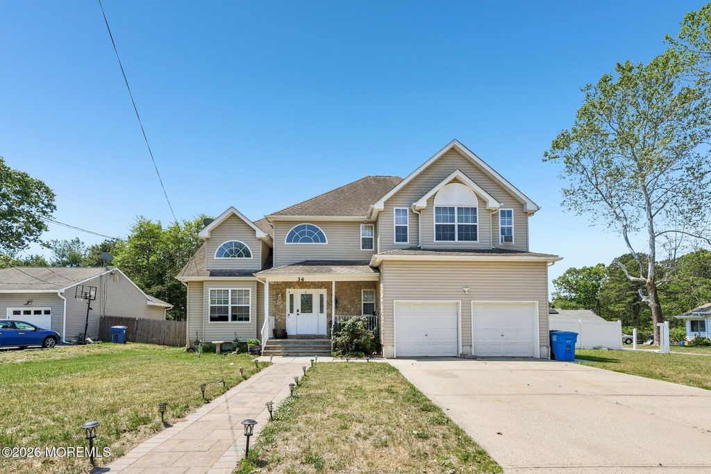 34 1st Street, Manchester, NJ 08759