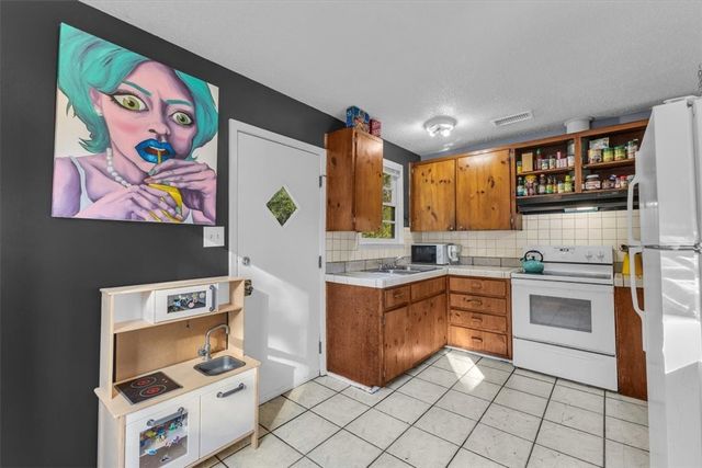 1600 Damon Street, Other, GA 31415