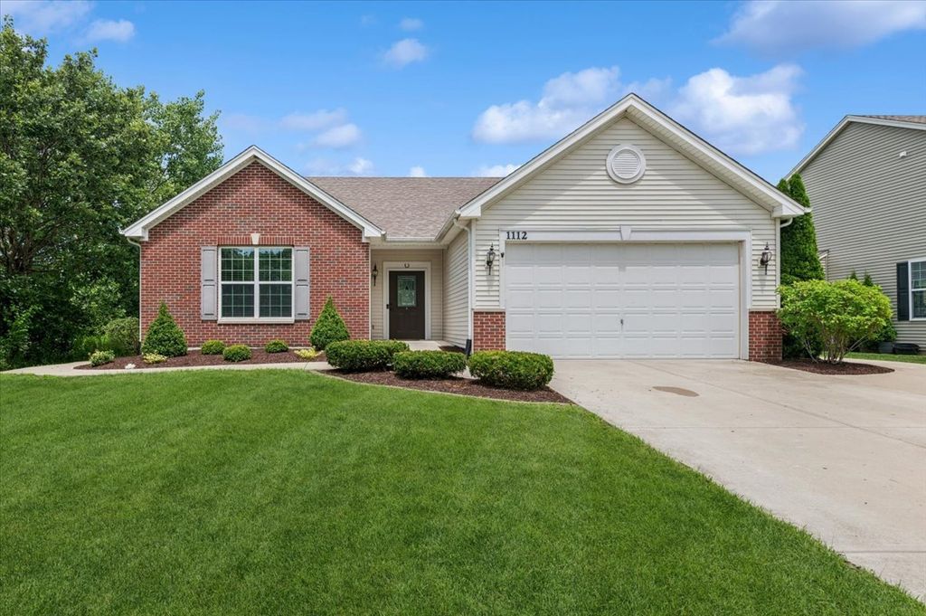 1112 Ridge Drive, Shorewood, IL 60404