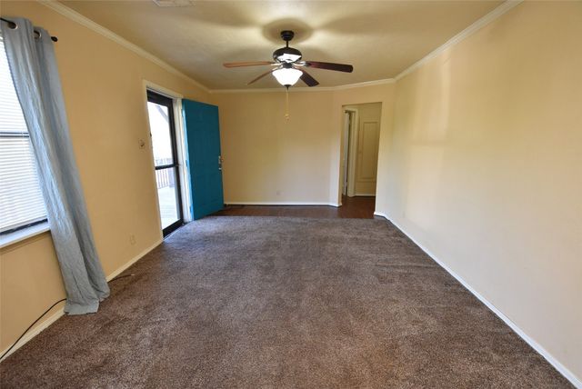 1131 N Highland Street, Seminole, OK 74868
