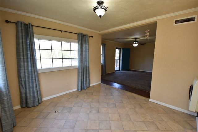 1131 N Highland Street, Seminole, OK 74868