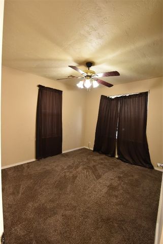 1131 N Highland Street, Seminole, OK 74868