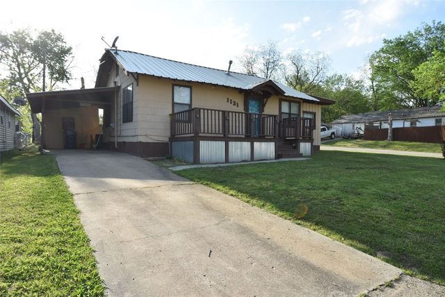 1131 N Highland Street, Seminole, OK 74868