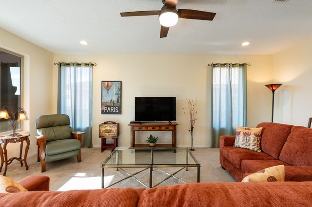 2320 Komatke Trail NW, Albuquerque, NM 87120