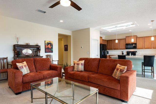 2320 Komatke Trail NW, Albuquerque, NM 87120