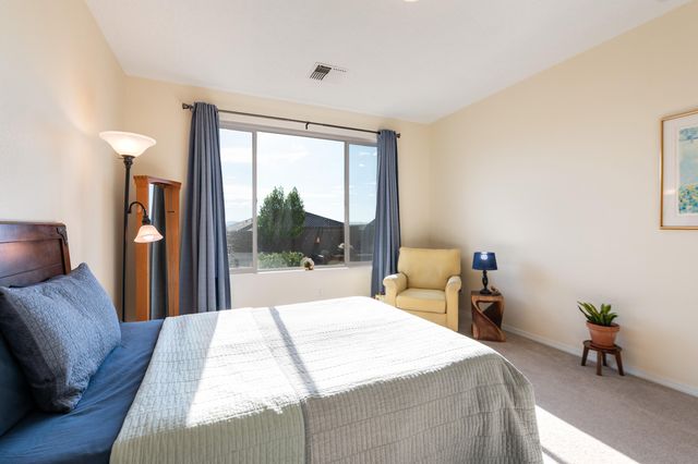 2320 Komatke Trail NW, Albuquerque, NM 87120
